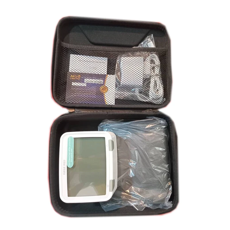 فشارسنج دیجیتال بازویی کارامد 032C سفید (1).webp